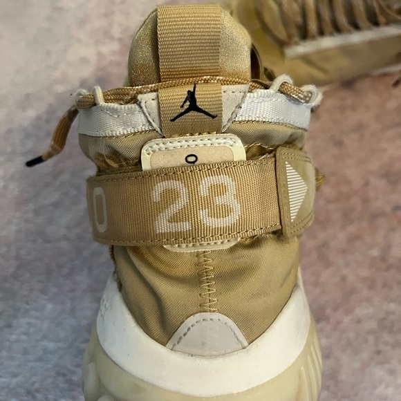 Nike Air Jordan proto react size 9.5 - Picture 3 of 11